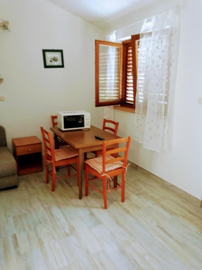 Apartments Olea Башка Екстер'єр фото